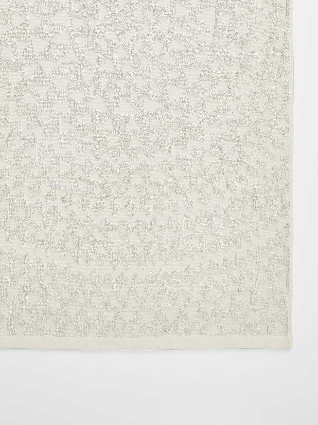 Maya Bath Towel Set in Sand