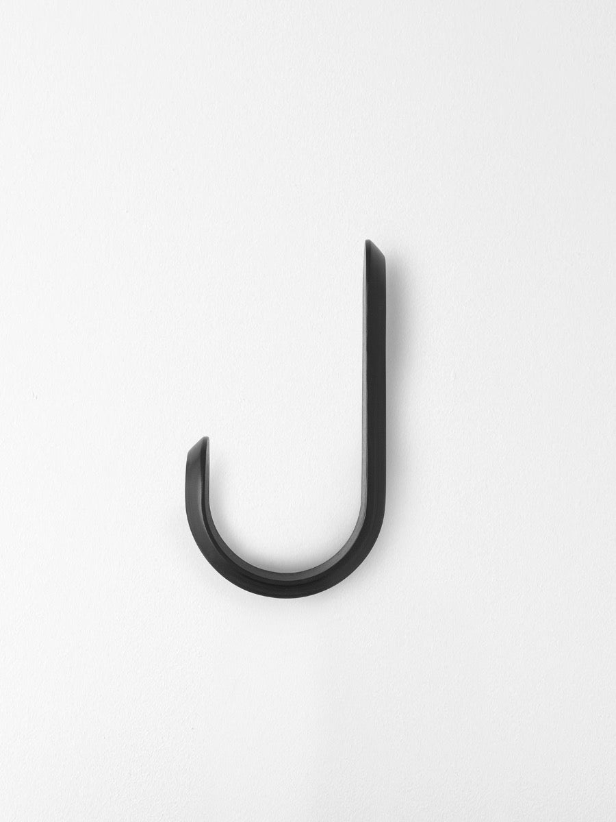 Curve Hook in Black