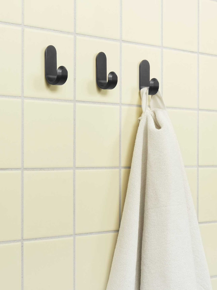 Curve Mini Hook in Matte Black - Set of 2