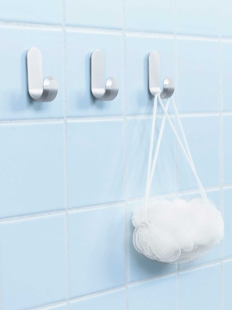 Curve Mini Hook in Matte Silver - Set of 2