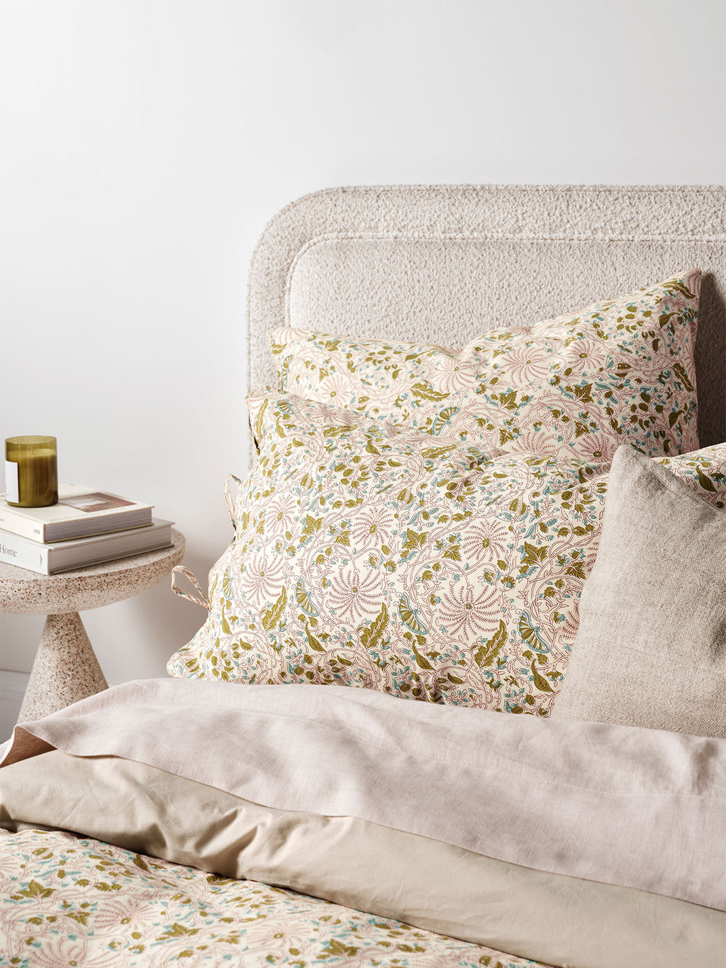 Oasis Quilt Cover in Blush
