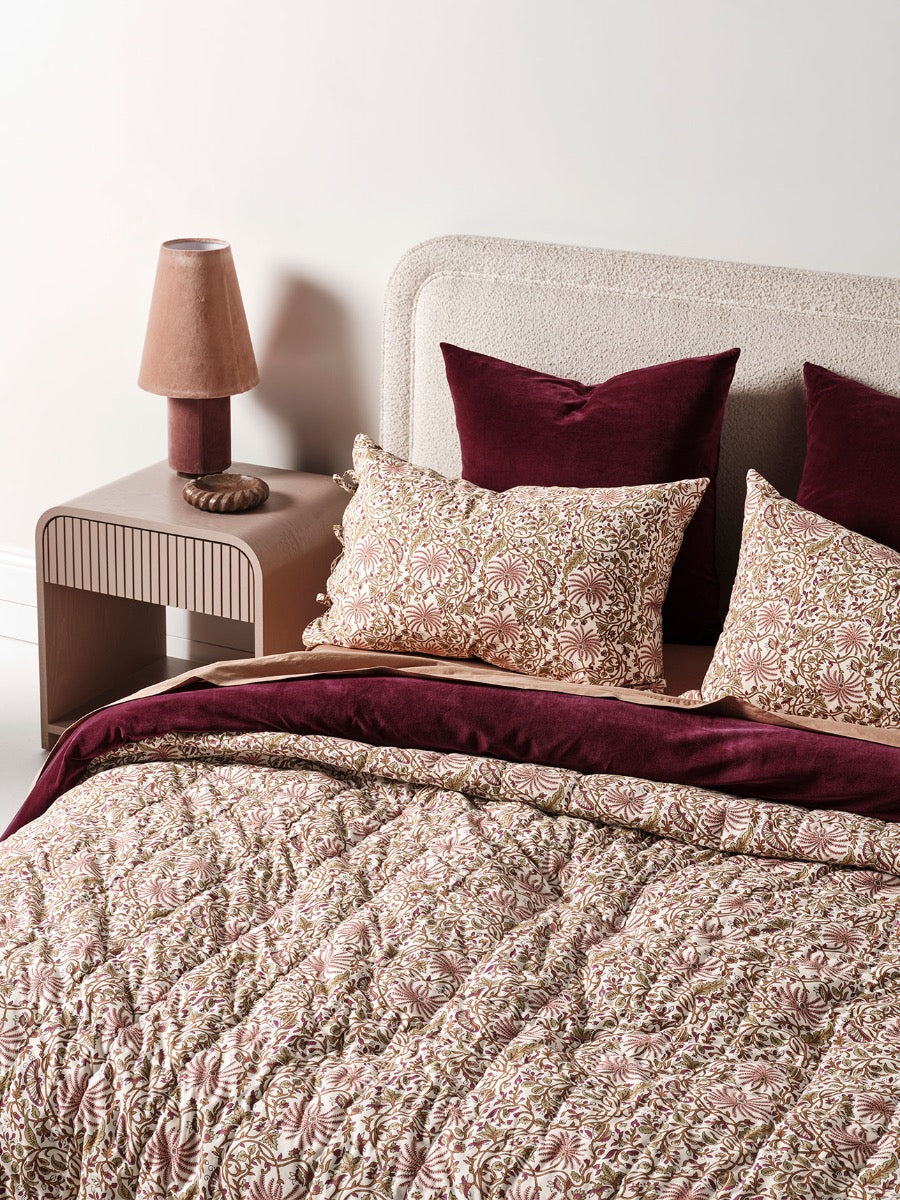 Oasis Coverlet in Mulberry