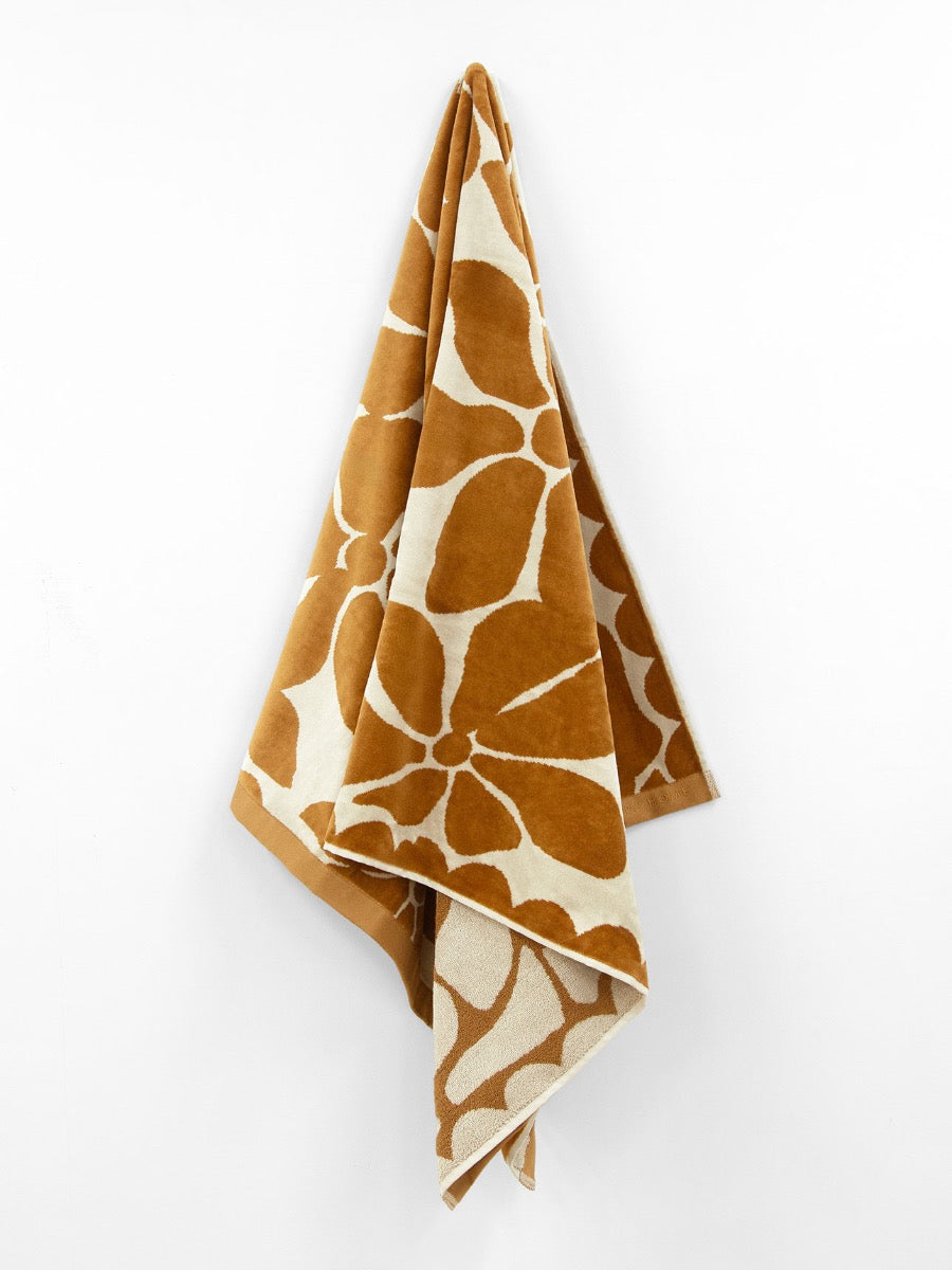 Palma Petal Australian Cotton Beach Towel in Bronze & Sand