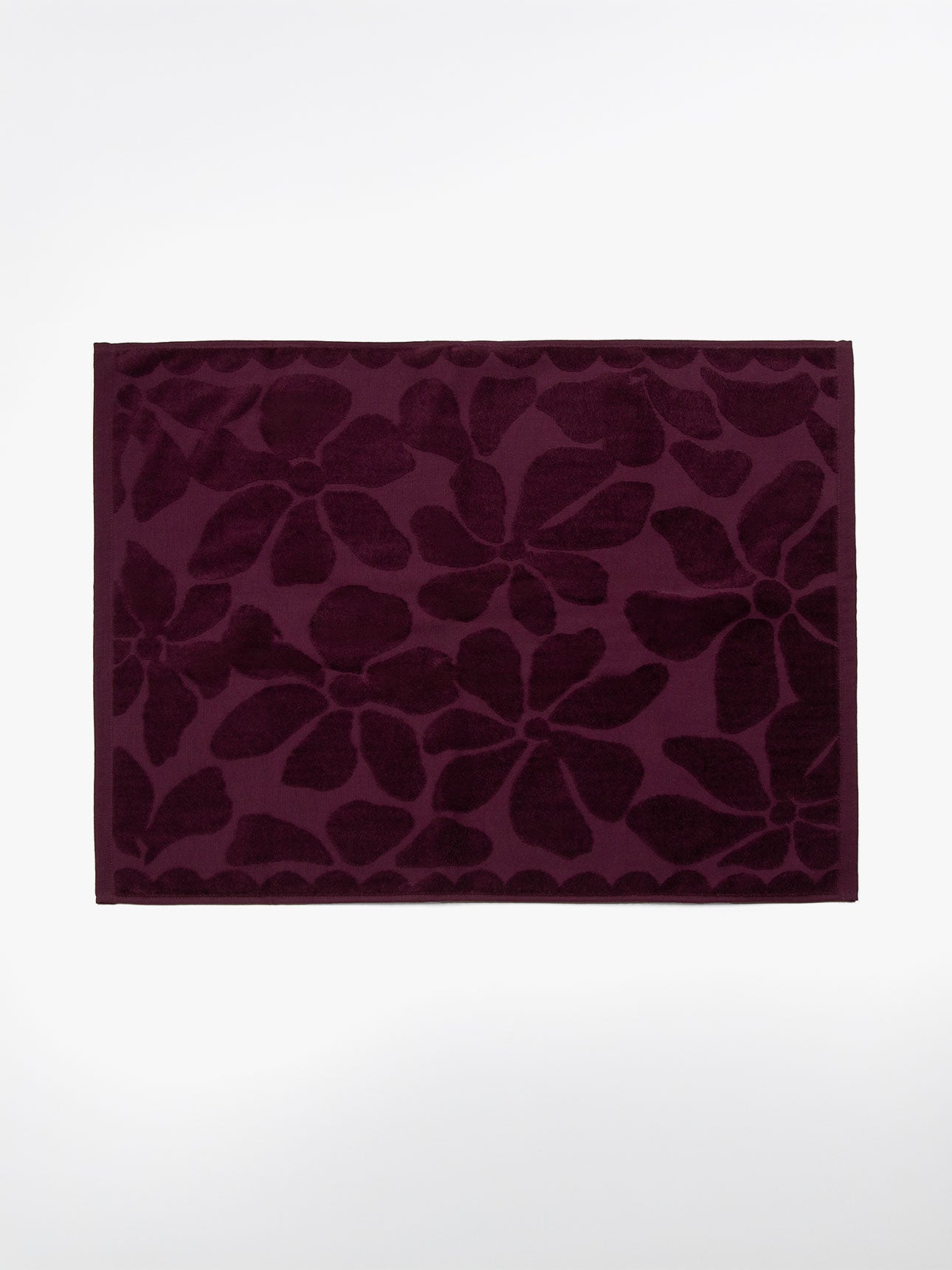 Palma Fringe Bath Mat in Mulberry