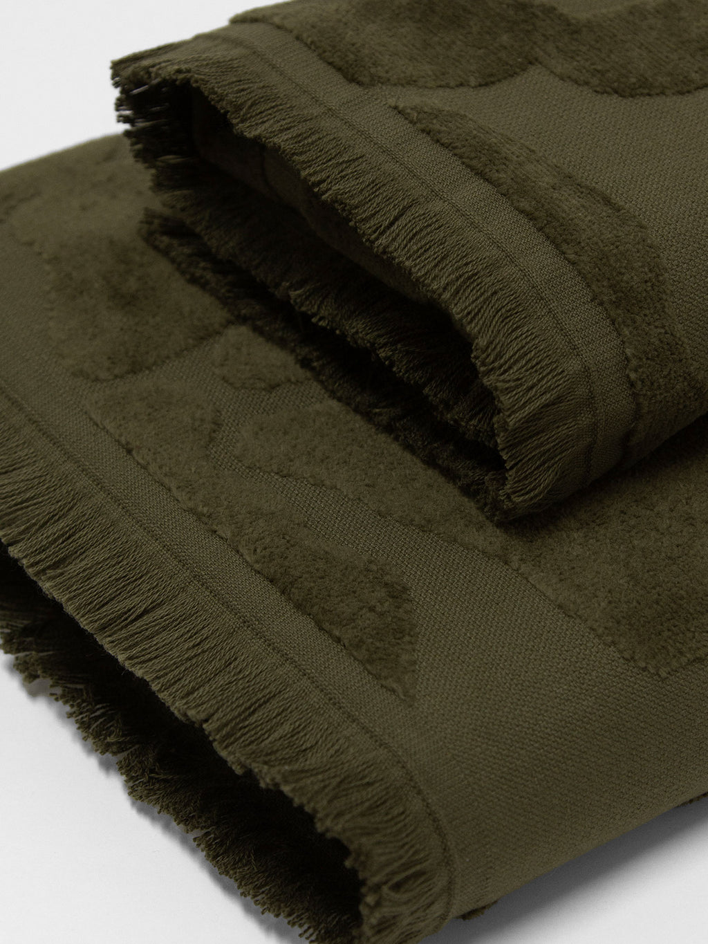 Palma Fringe Bath Towel in Caper
