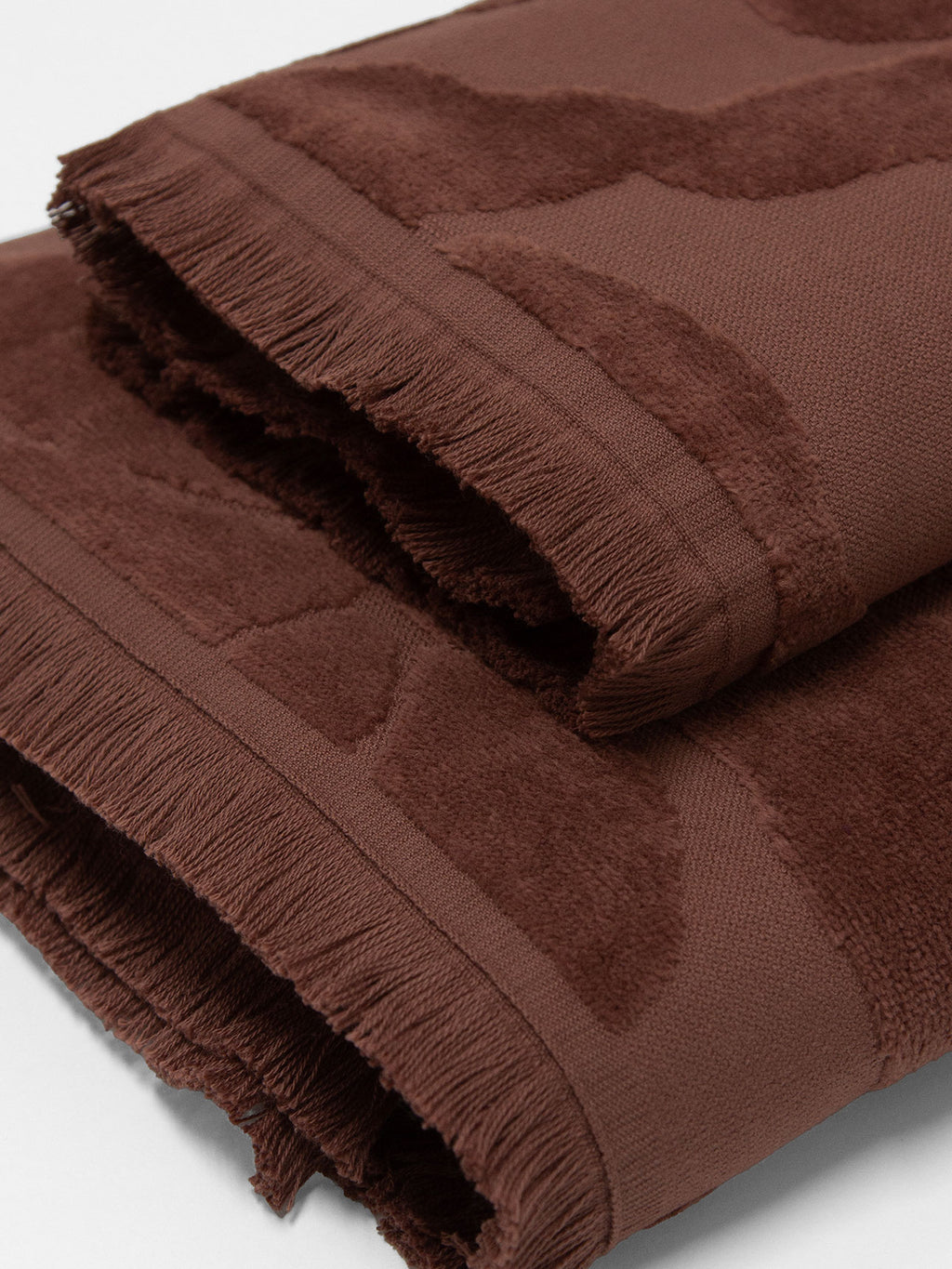 Palma Fringe Bath Towel in Clove