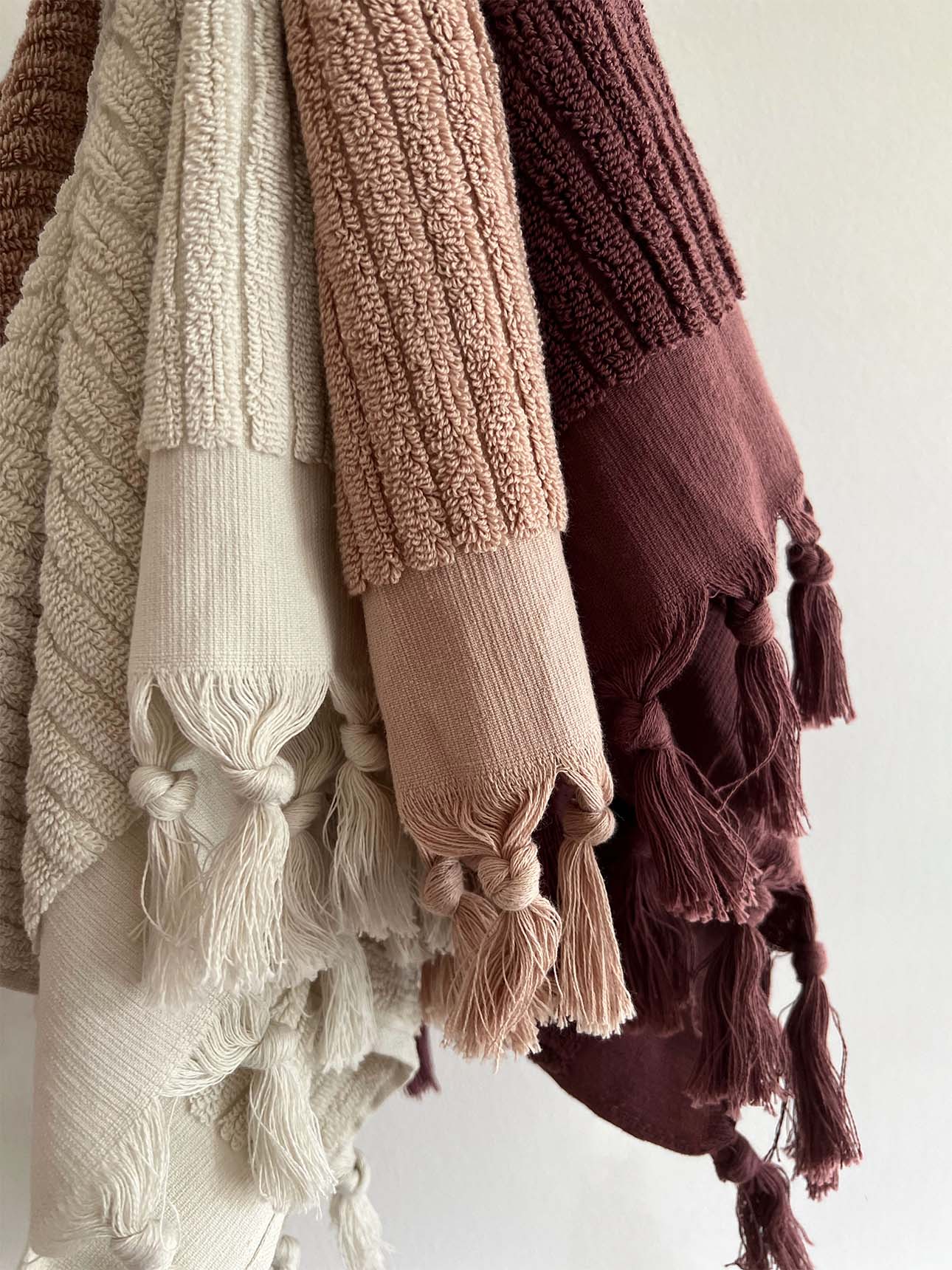 Paros Rib Hand Towel in Sand