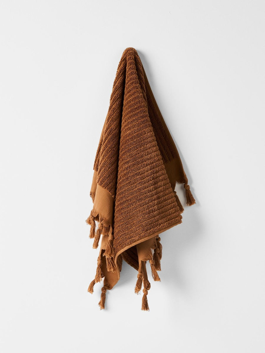 Paros Rib Hand Towel in Bronze