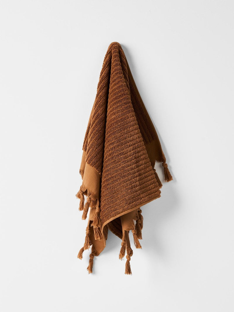 Paros Rib Hand Towel in Bronze