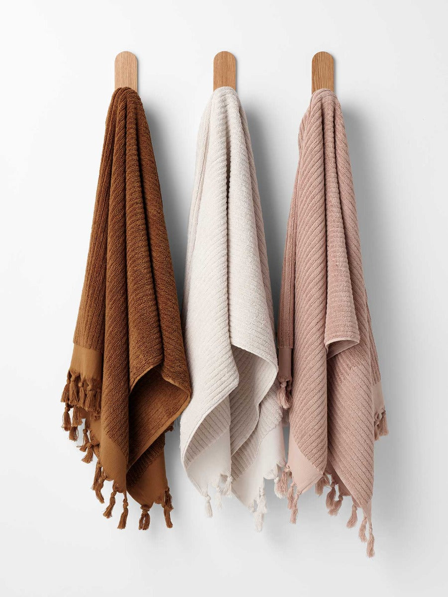 Paros Rib Hand Towel in Bronze