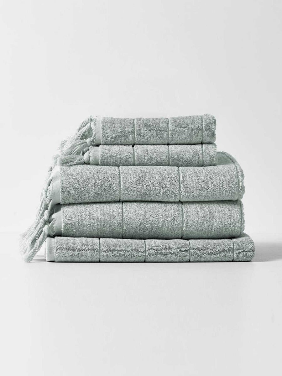 Paros Bath Towel Set in Limestone