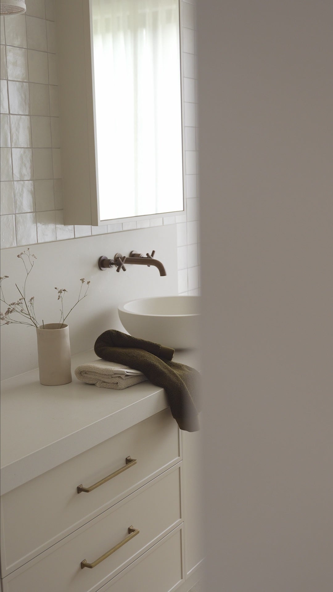 Haven Australian Cotton Hand Towel in Khaki