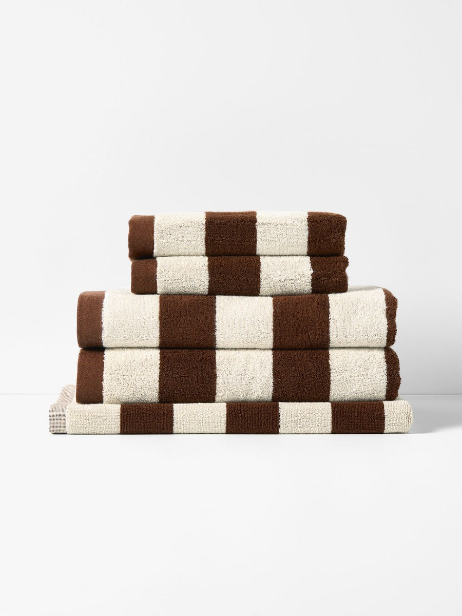 Riviera Stripe Towel Set in Chocolate