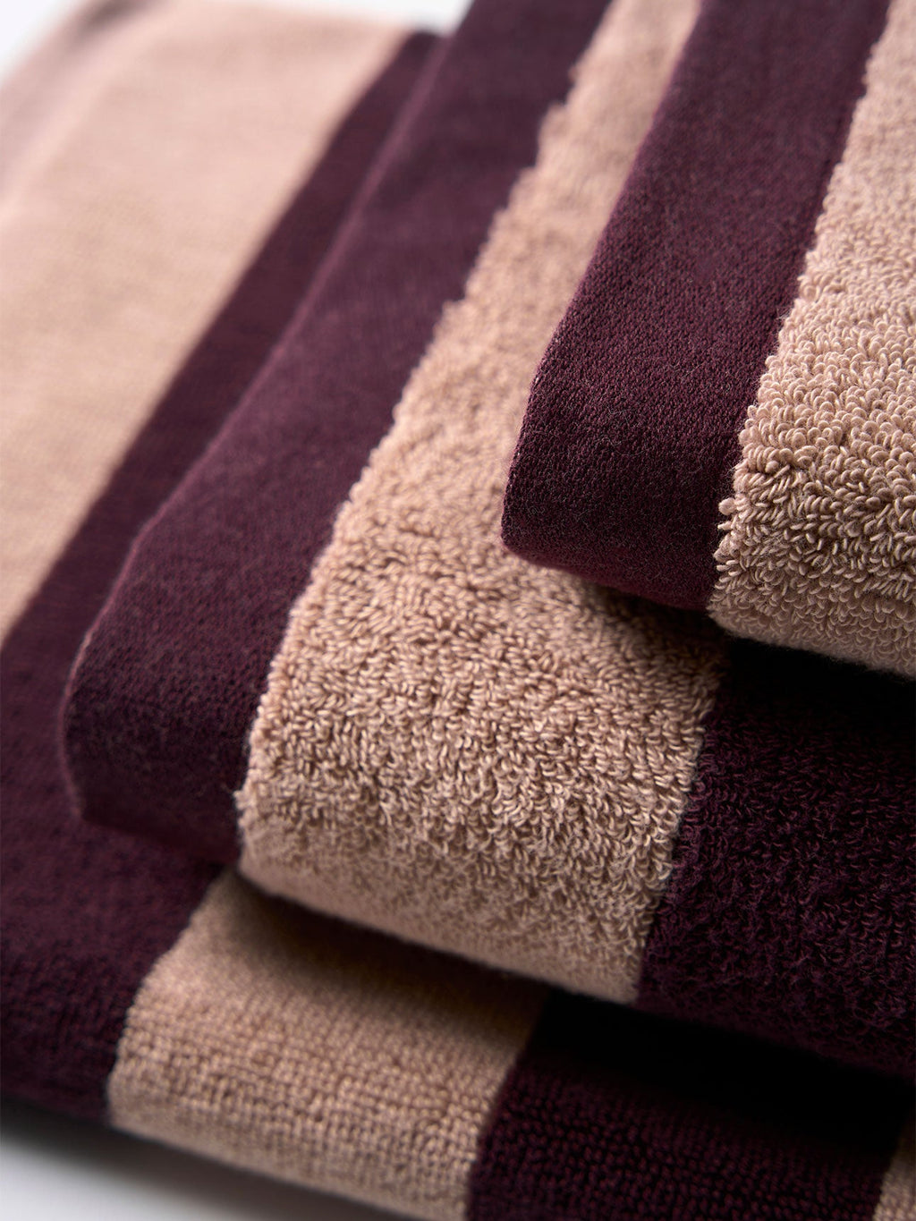 Riviera Stripe Towel Set in Mulberry