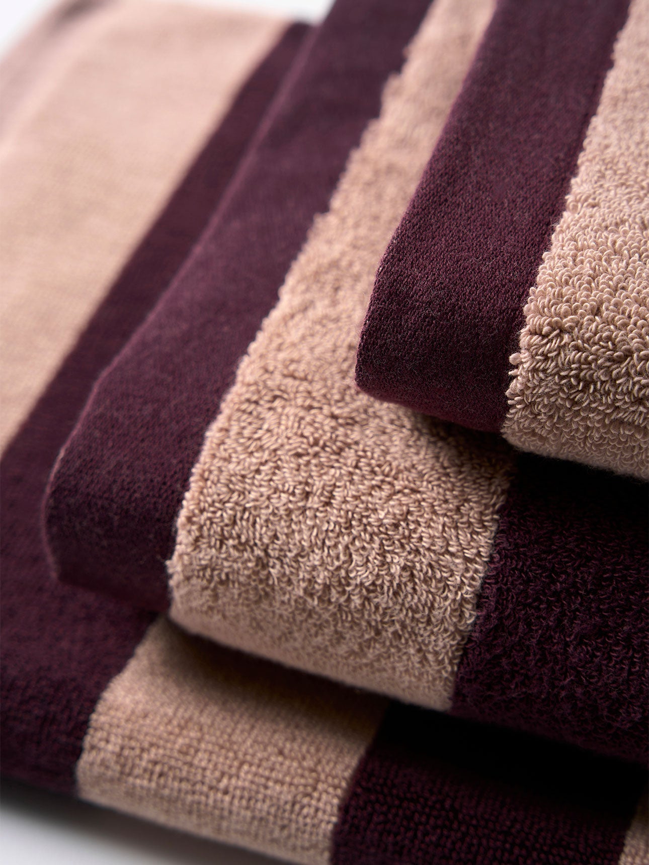 Riviera Stripe Towel Set in Mulberry