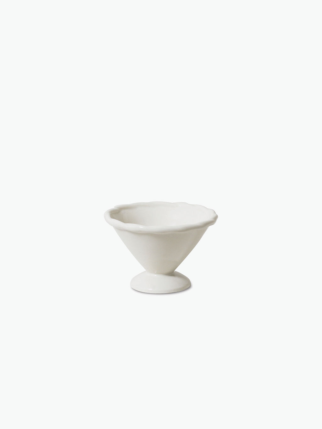 Vintage Table Elevated Condiment Bowls in Vanilla - Set of 3
