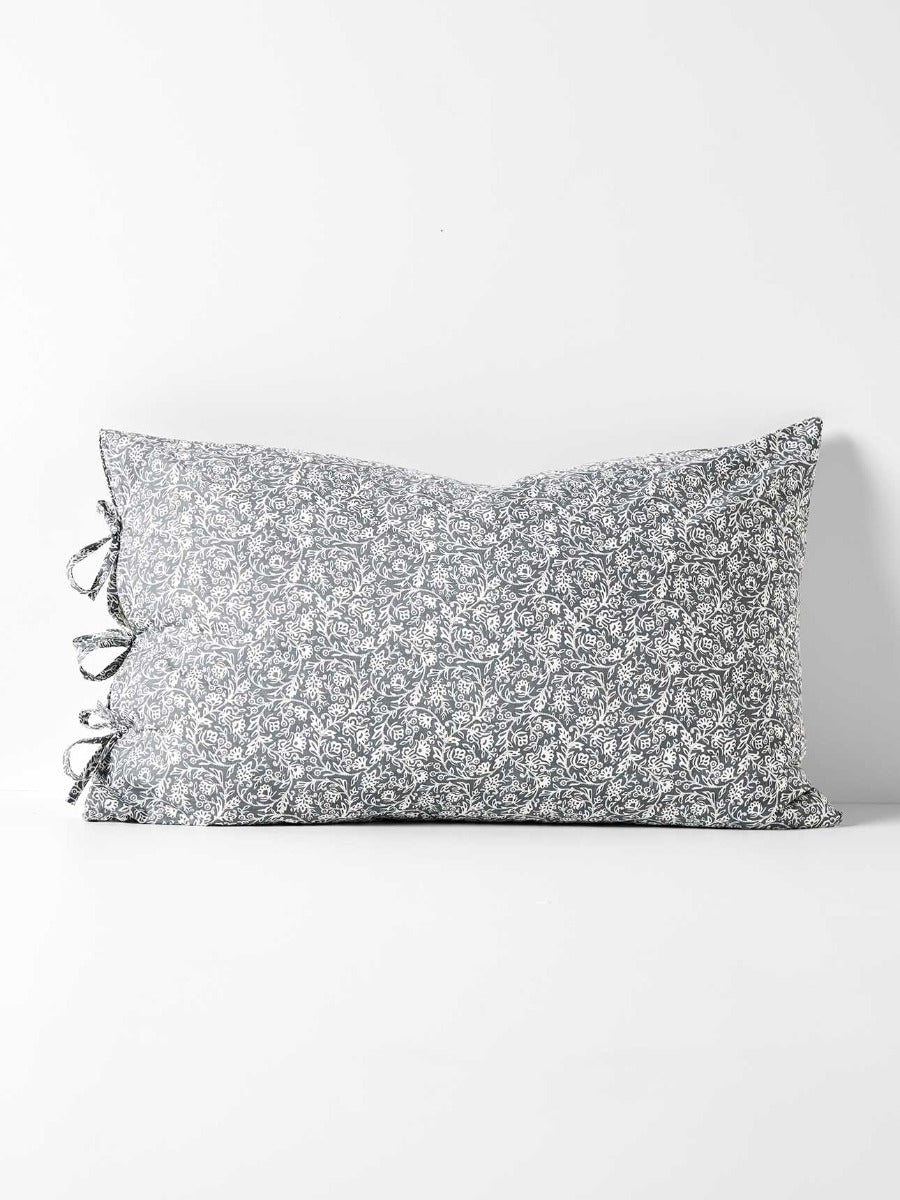 Varanasi Standard Pillowcase in Mist