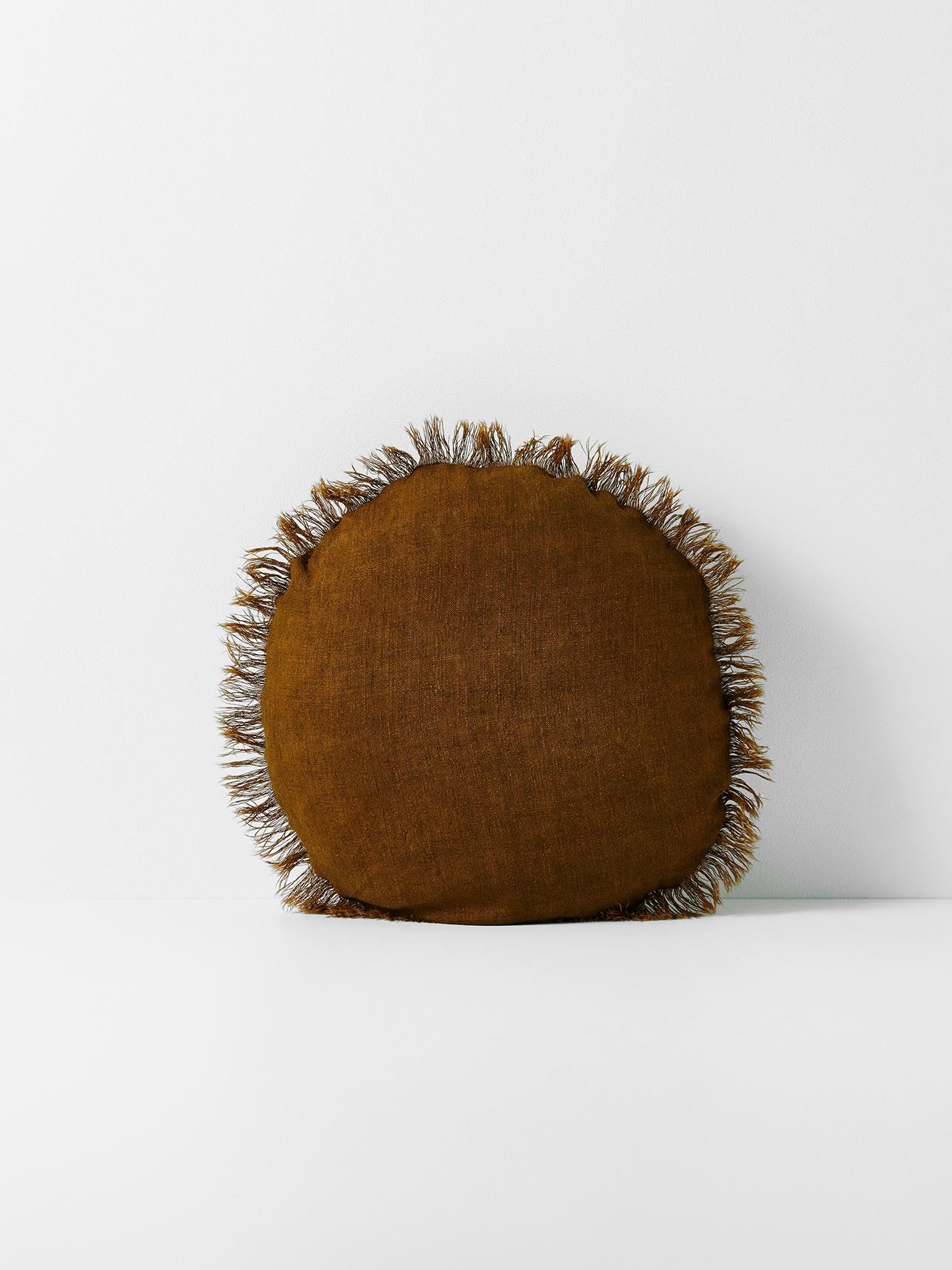 Vintage Linen Fringe Round Cushion in Tobacco - Small
