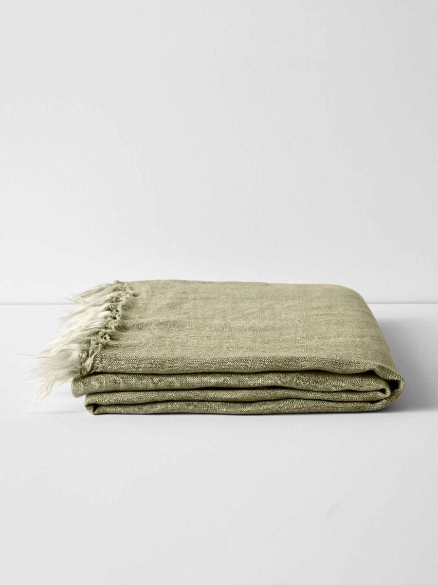 Vintage Linen Fringe Throw in Fennel
