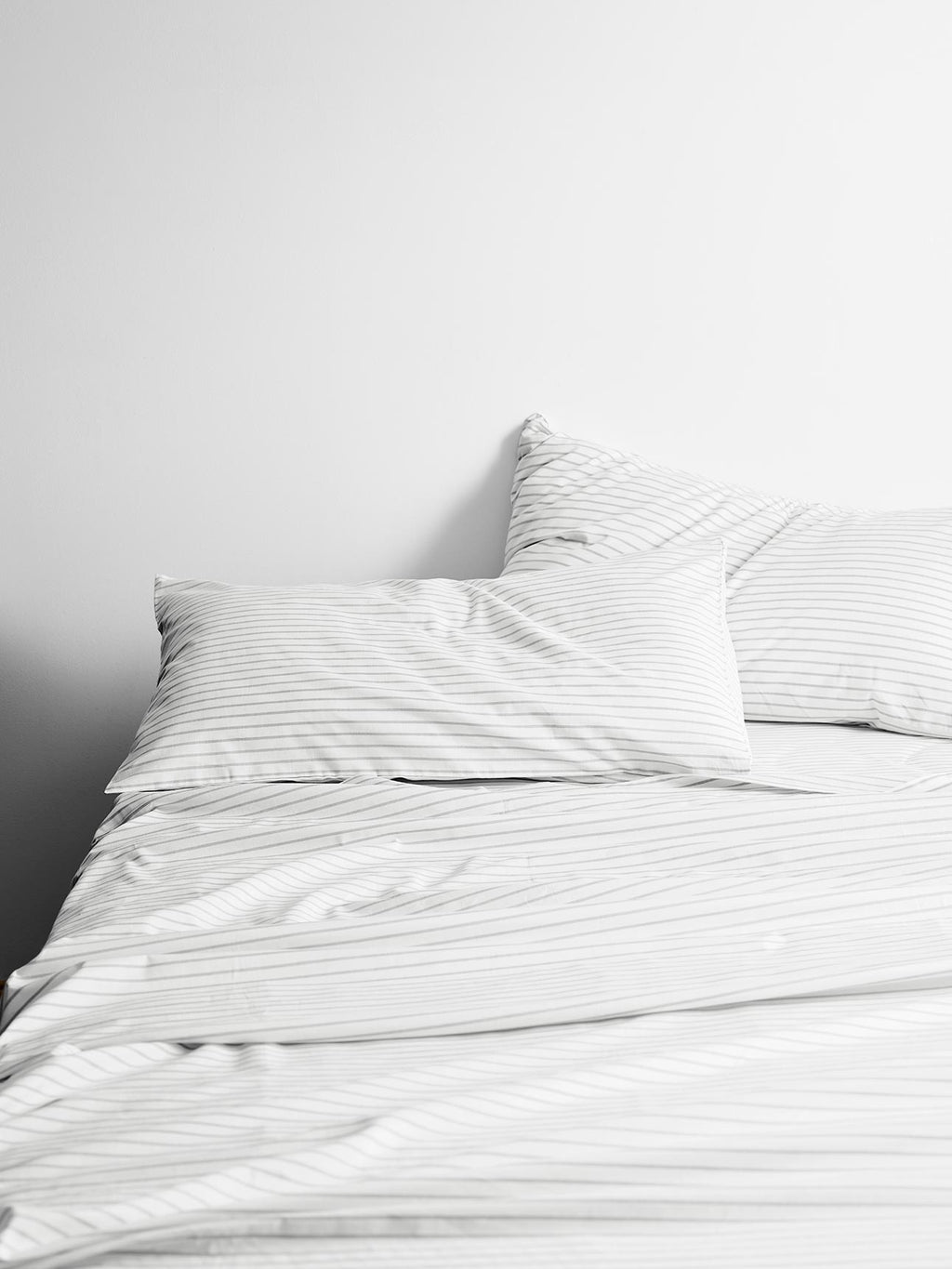Vintage Stripe Sheet Set in Dove