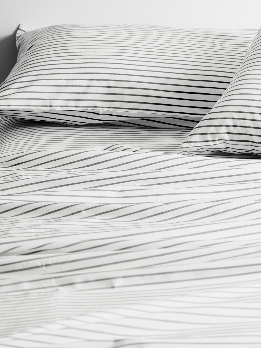 Vintage Stripe Sheet Set in Smoke