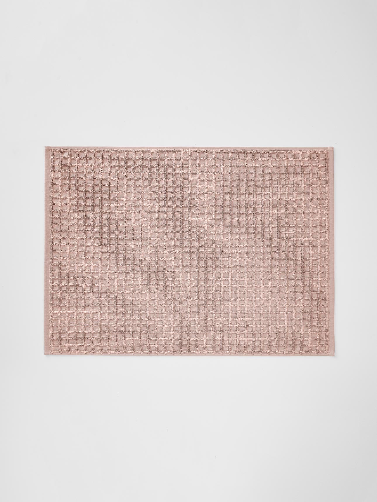 Waffle Bath Mat in Pink Clay