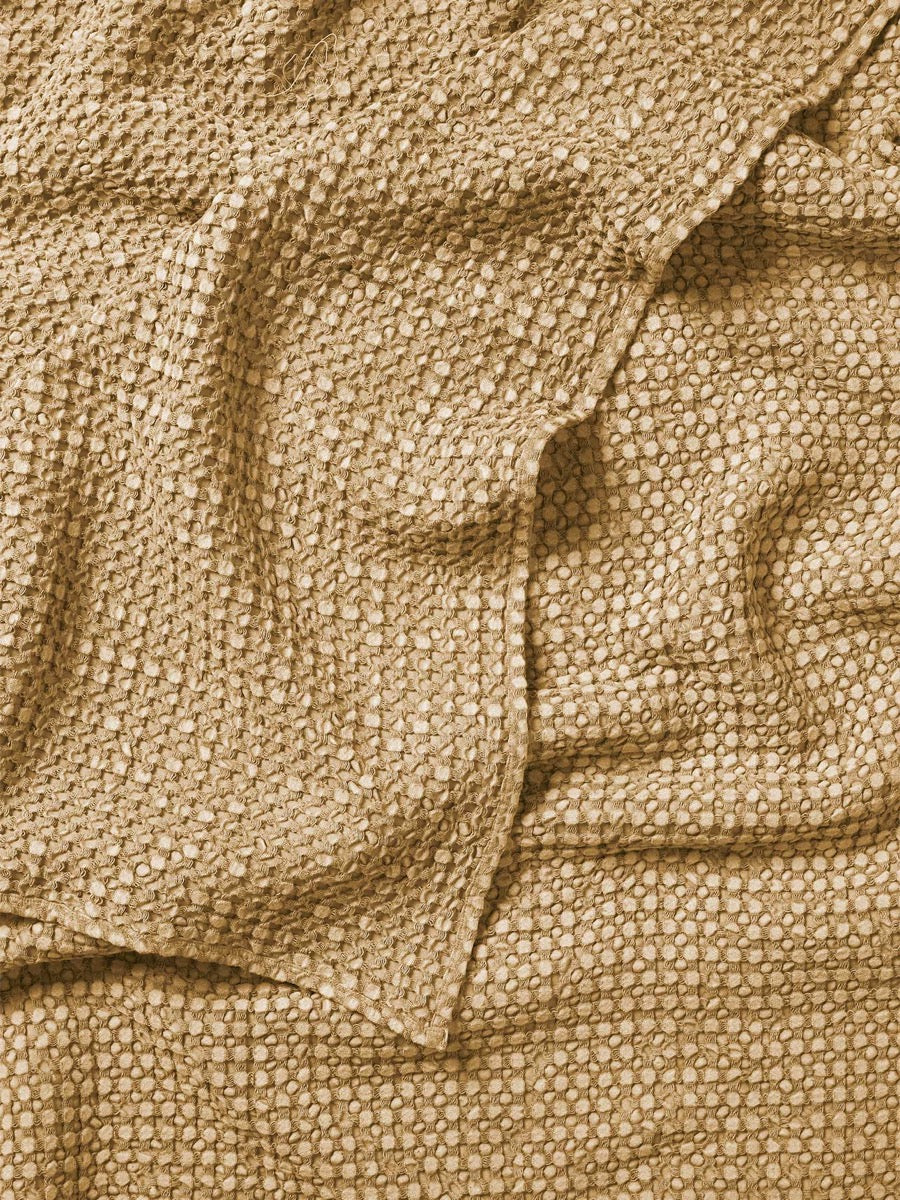 Stonewash Waffle Throw in Caramel