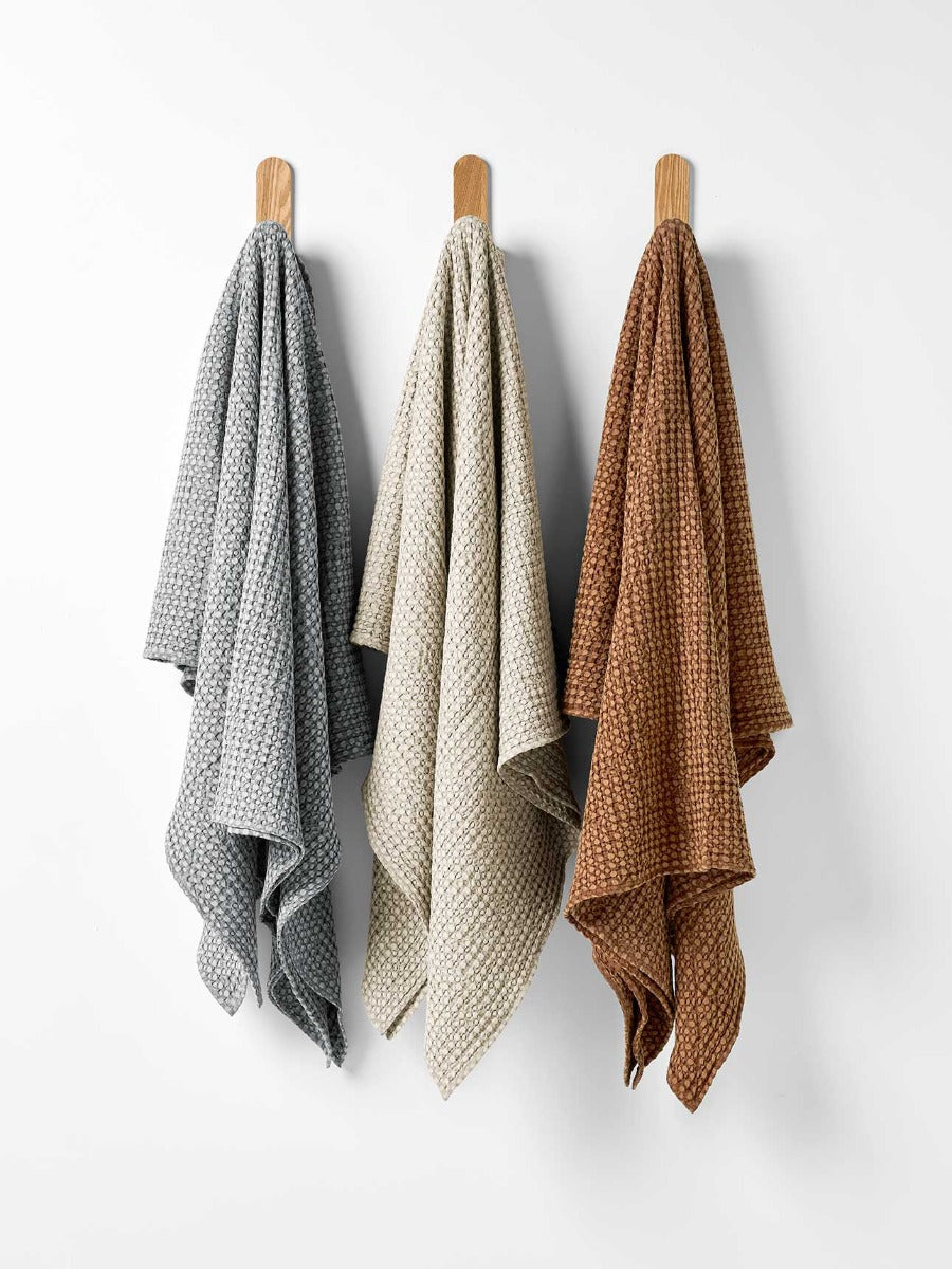 Stonewash Waffle Throw in Clove
