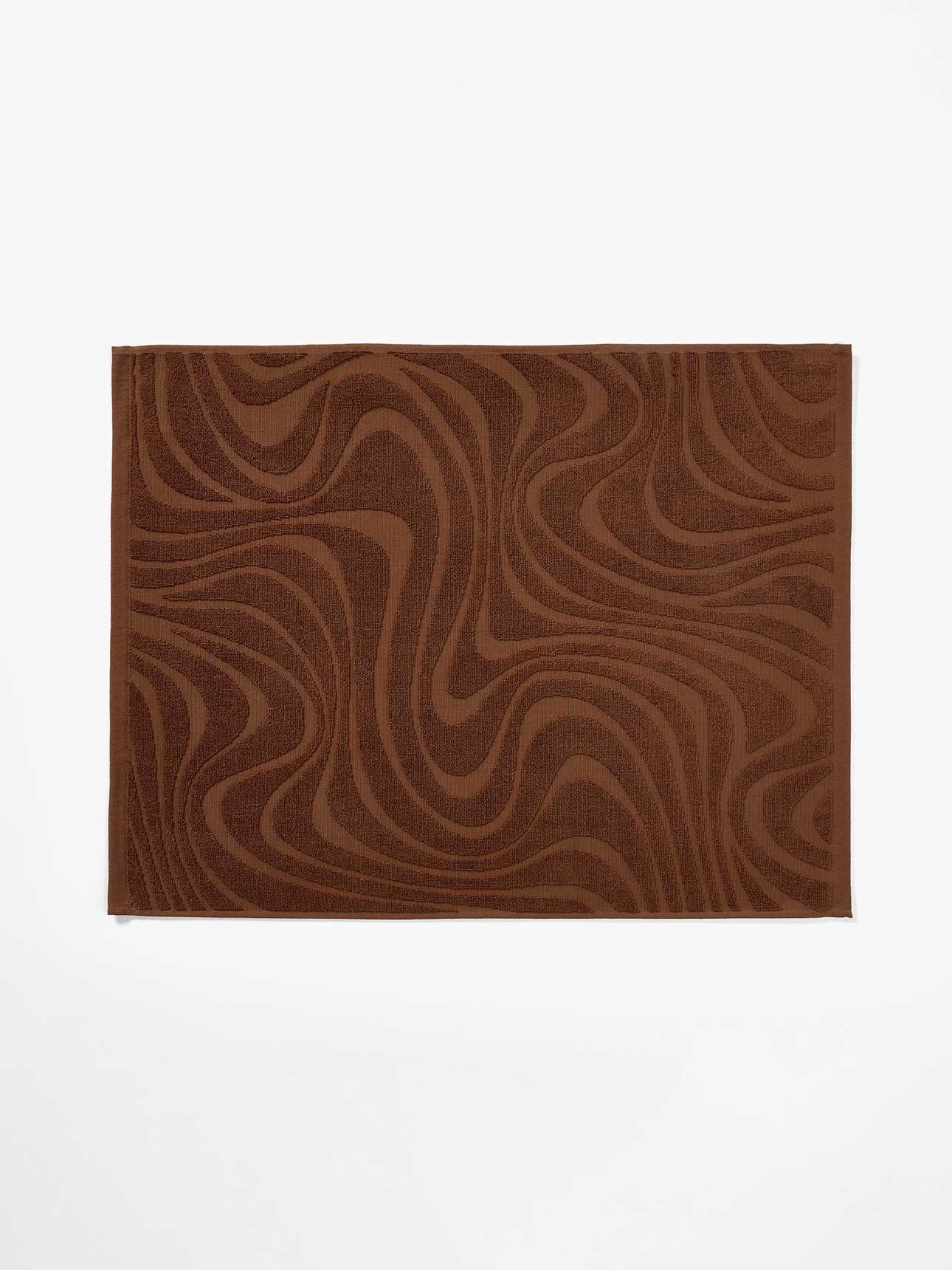 Wave Bath Mat in Pecan