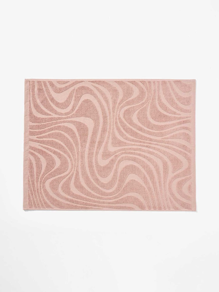 Wave Australian Cotton Bath Mat in Shell