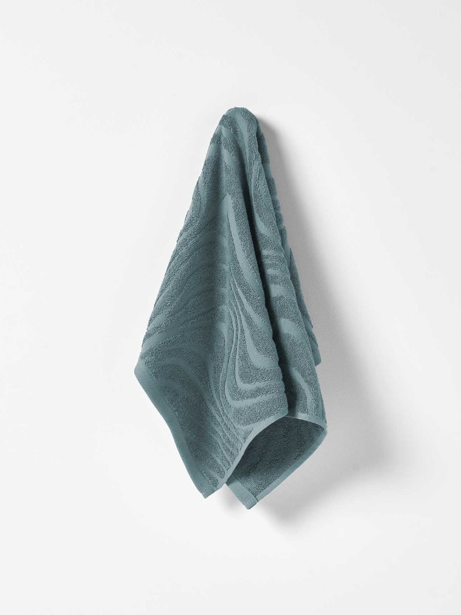 Wave Australian Cotton Bath Towel Set in Pacific Blue