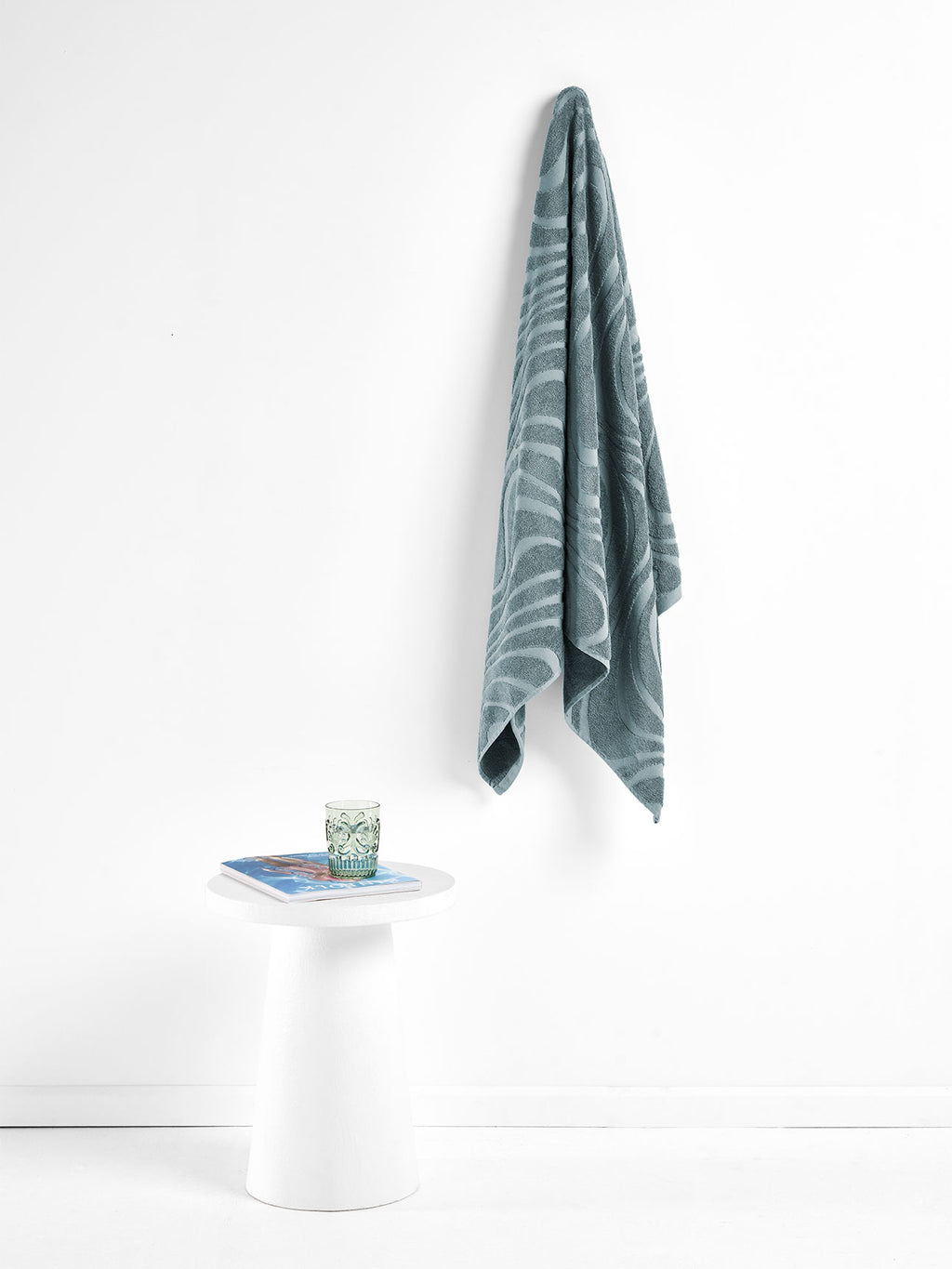 Wave Australian Cotton Bath Sheet in Pacific Blue
