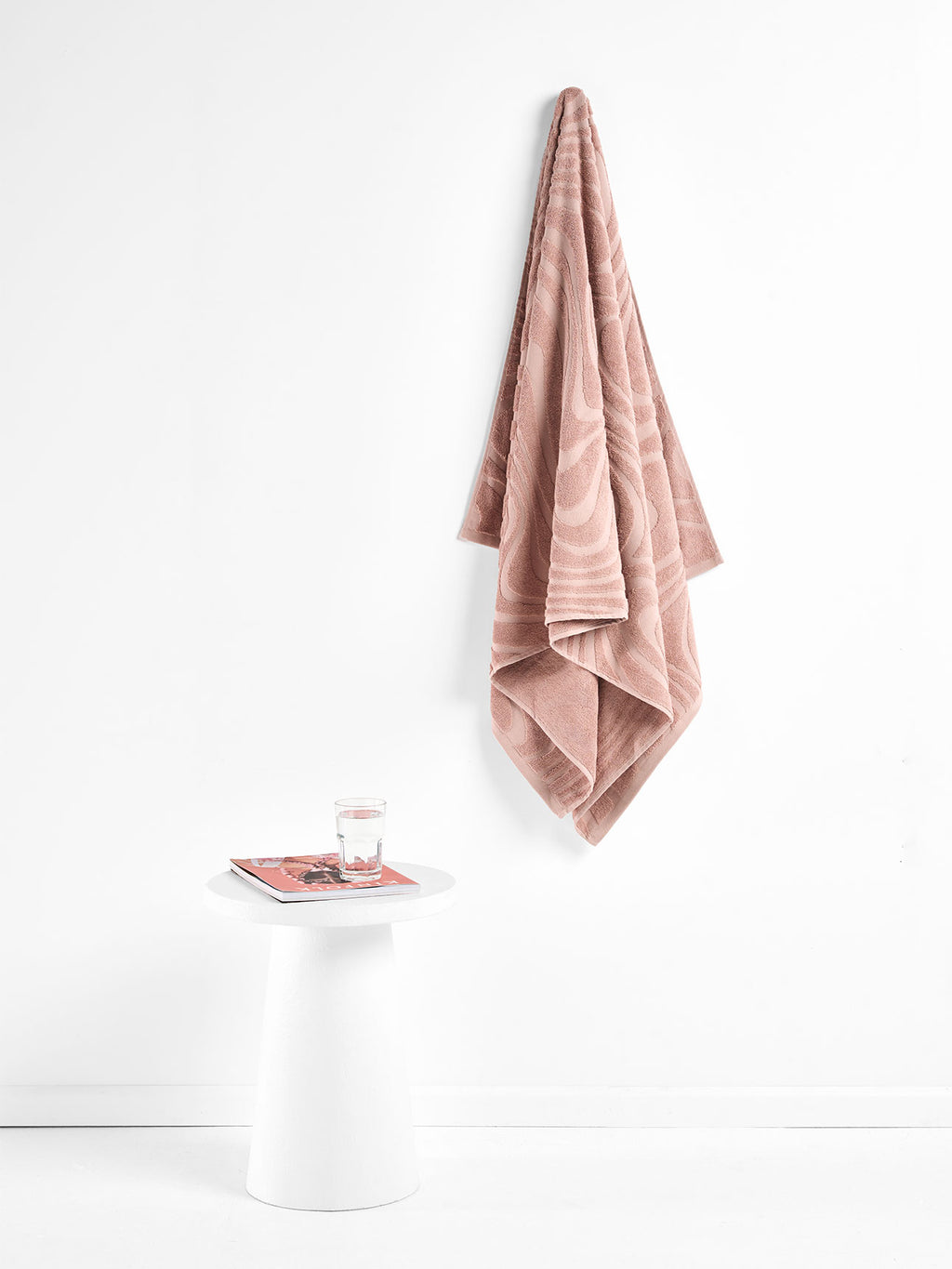 Wave Australian Cotton Bath Sheet in Shell