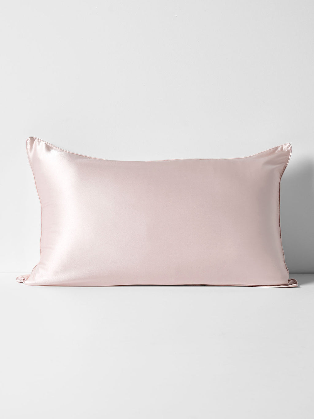 Zara Silk & Linen Pillowcase in Blush