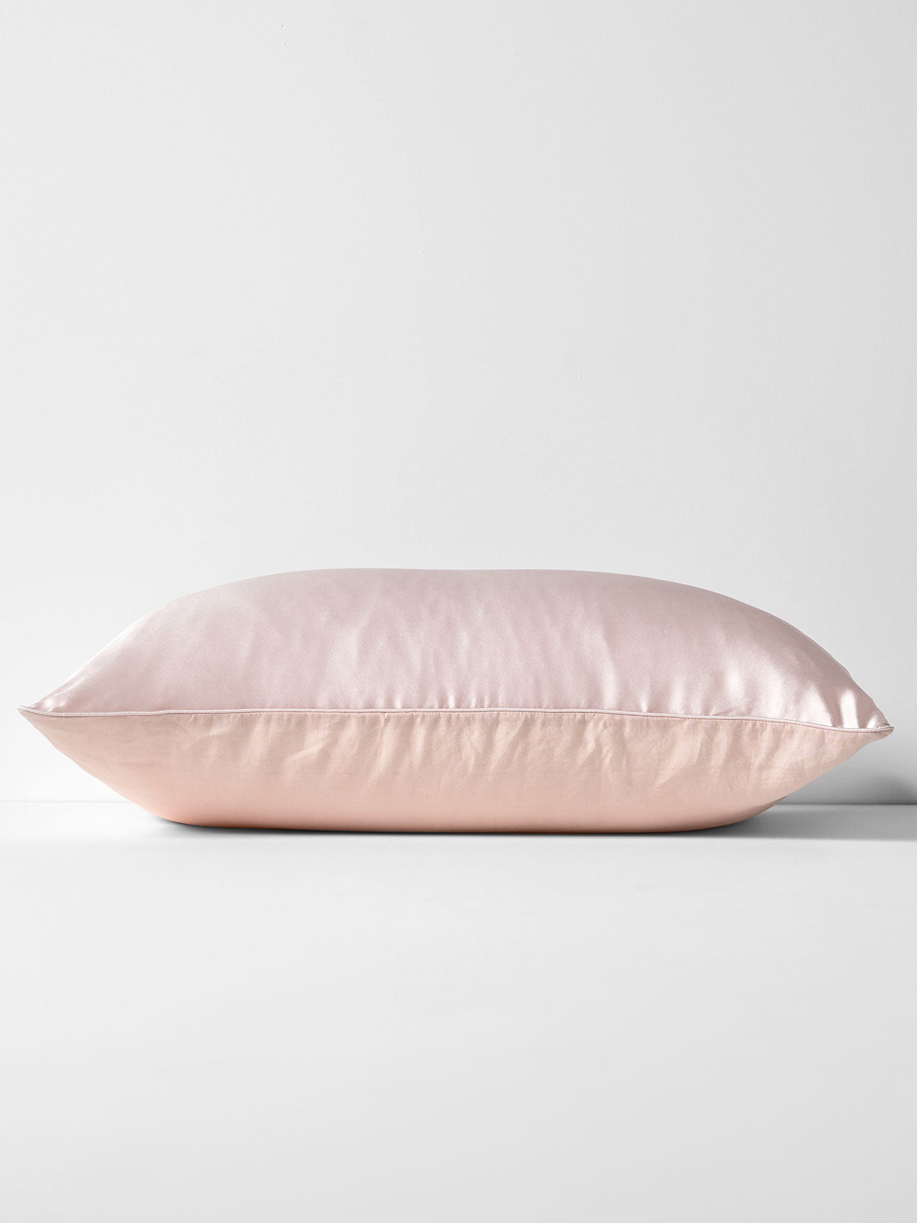 Zara Silk & Linen Pillowcase in Blush