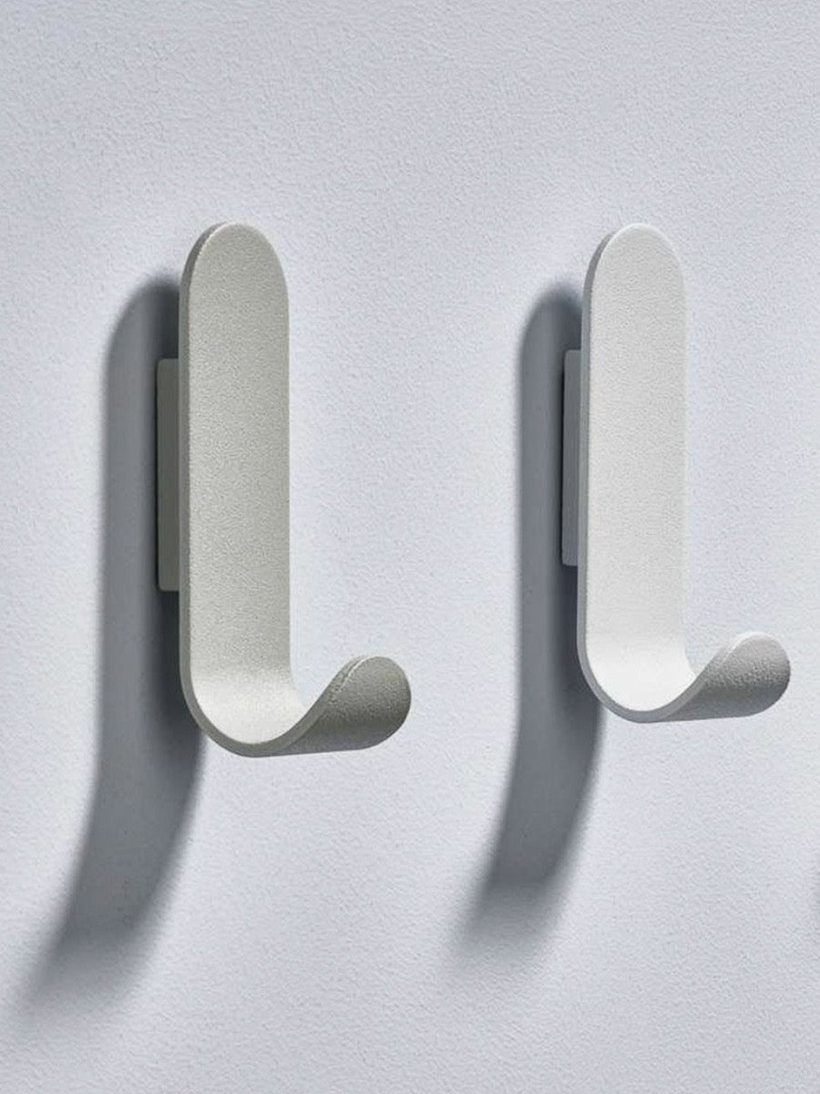 A-Hook in White