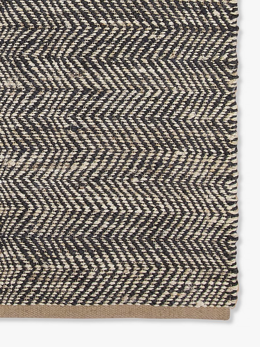 Herringbone Rug in Black