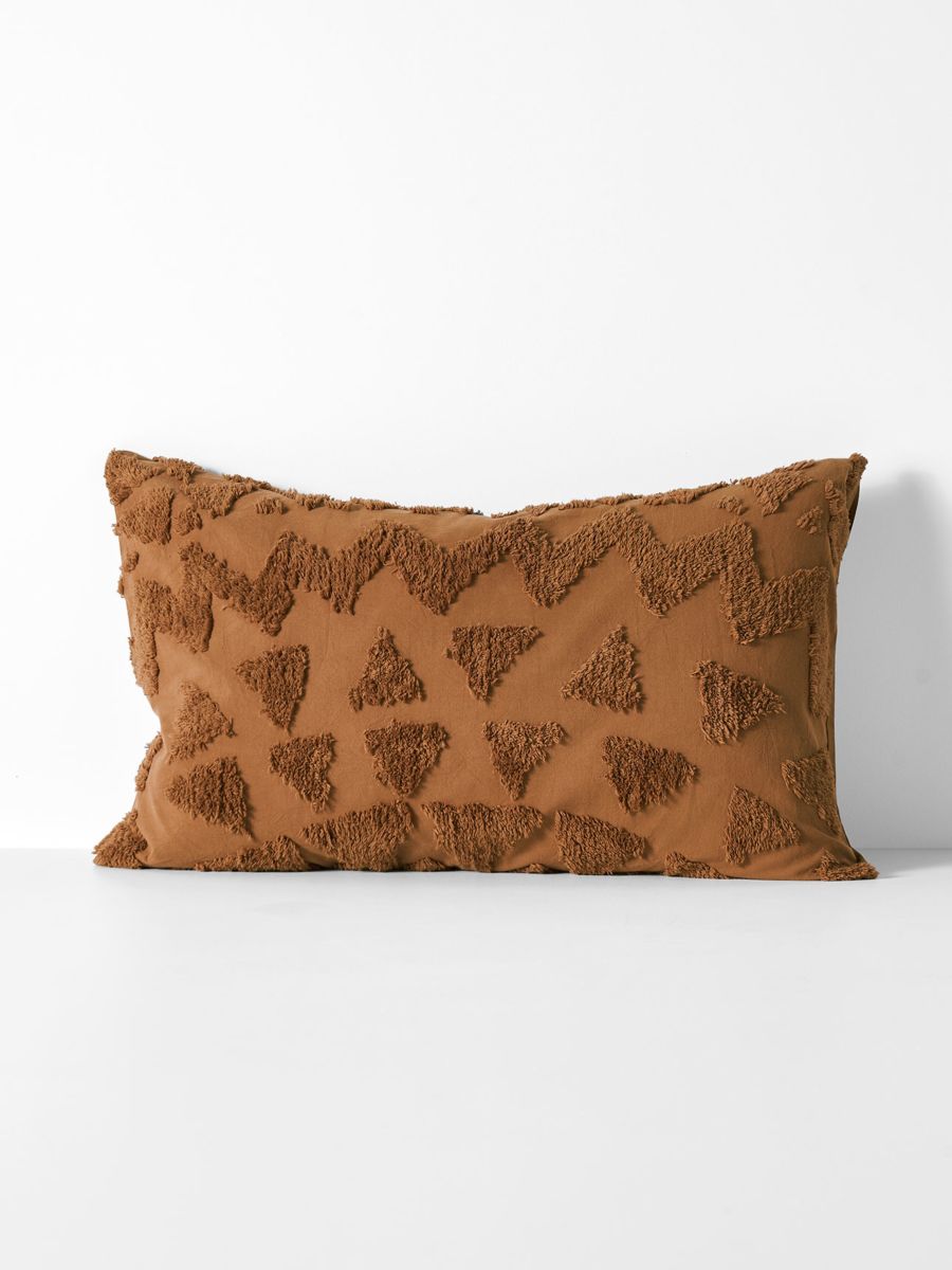Maya Standard Pillowcase in Caramel