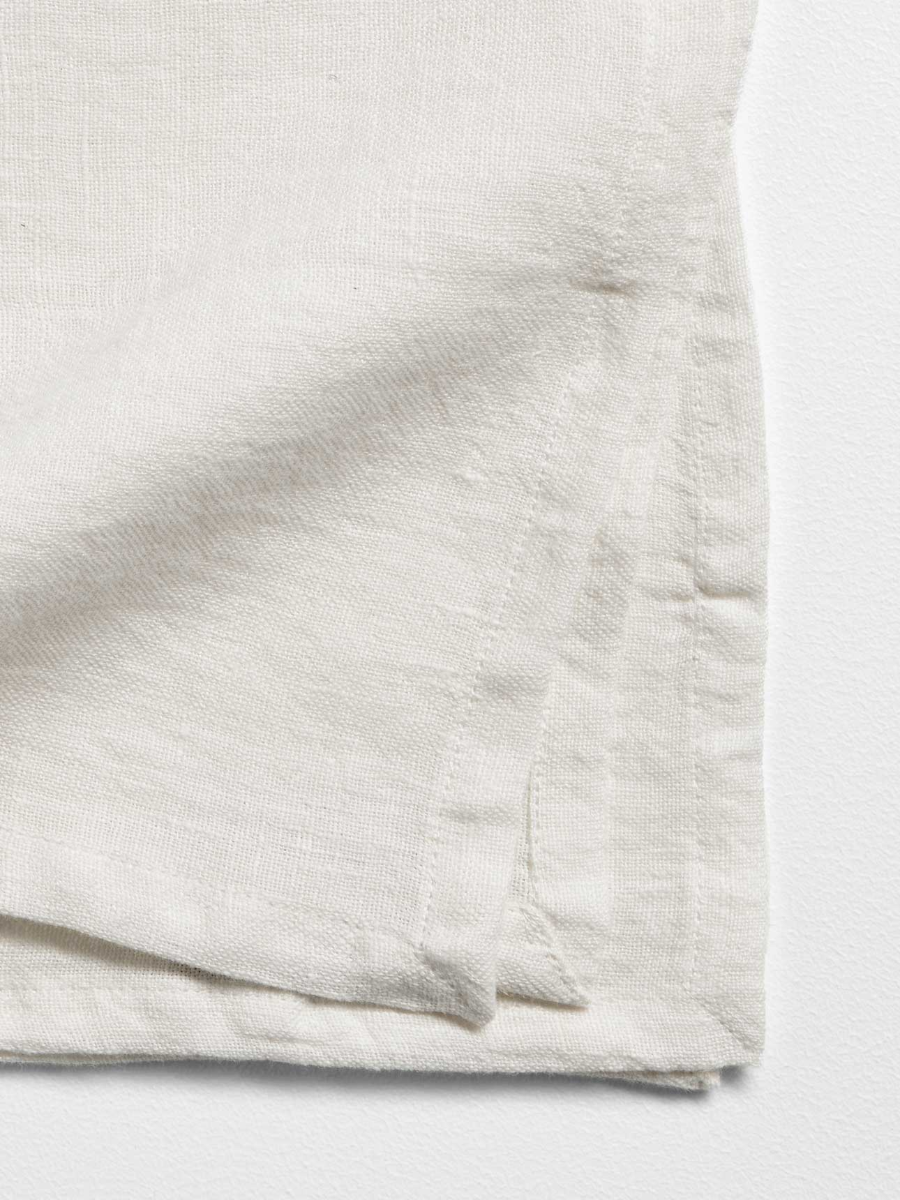 Vintage Linen Napkins Set of 4 in Marshmallow