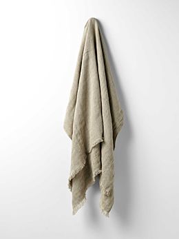 Arles Linen Throw in Feather 