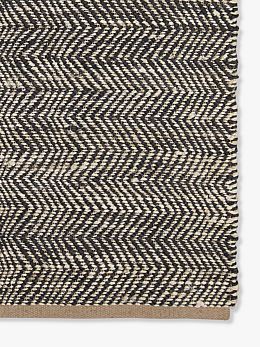 Herringbone Rug in Black